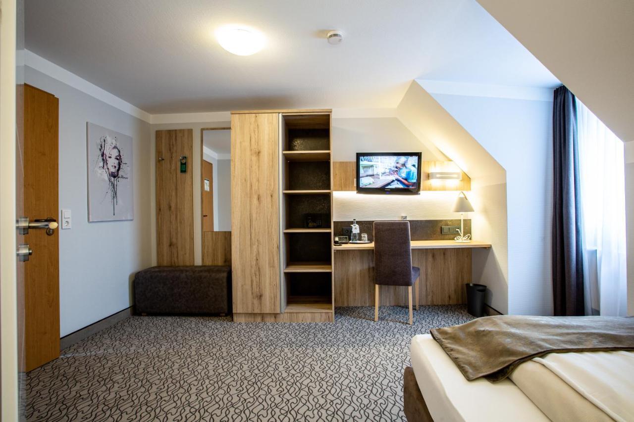 Amtsstueble Hotel & Restaurant Mosbach  Dış mekan fotoğraf